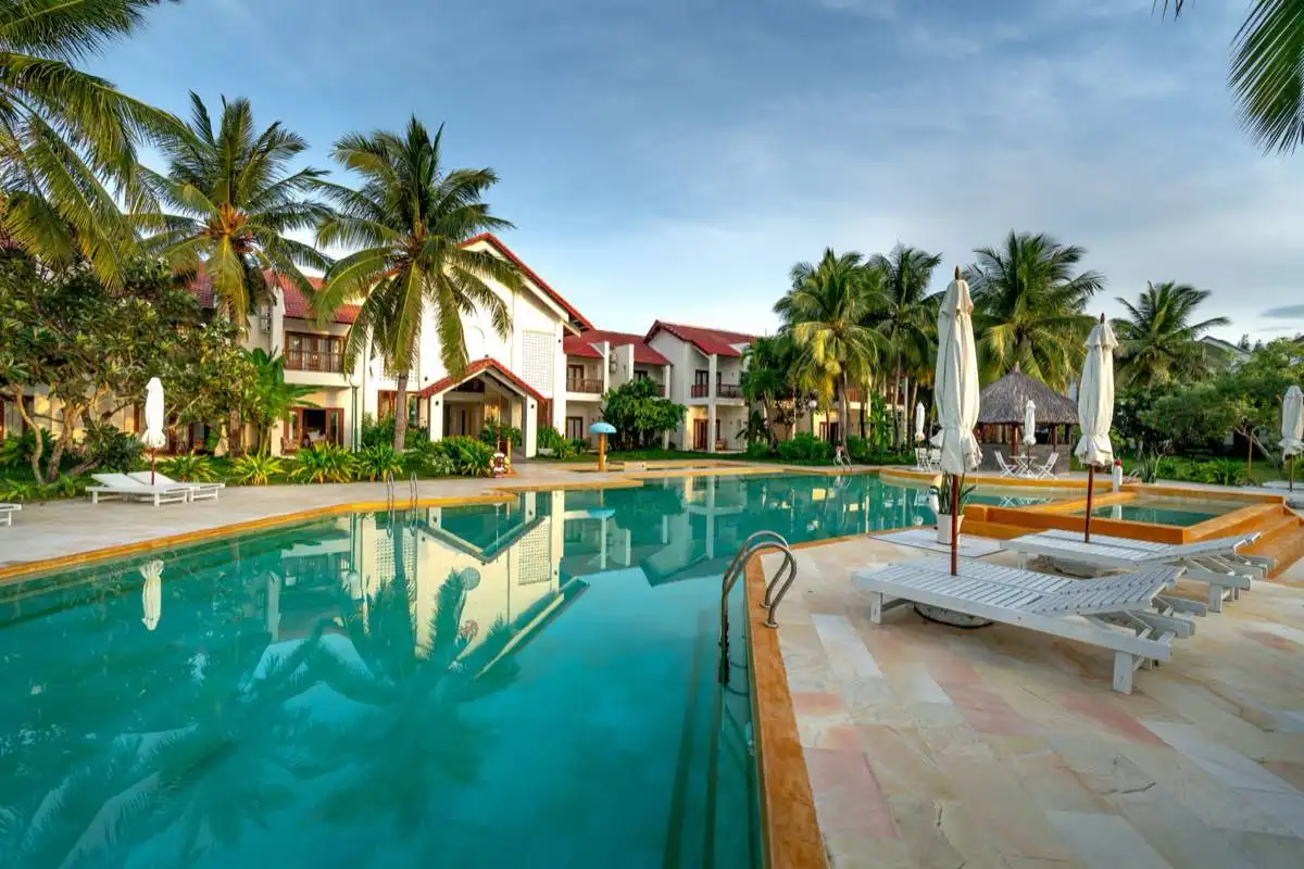 Pool Remodeling & Renovation in Killeen, TX